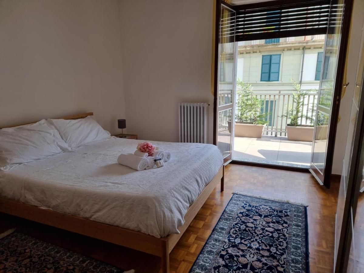 Mary House Apartment Sondrio Bagian luar foto