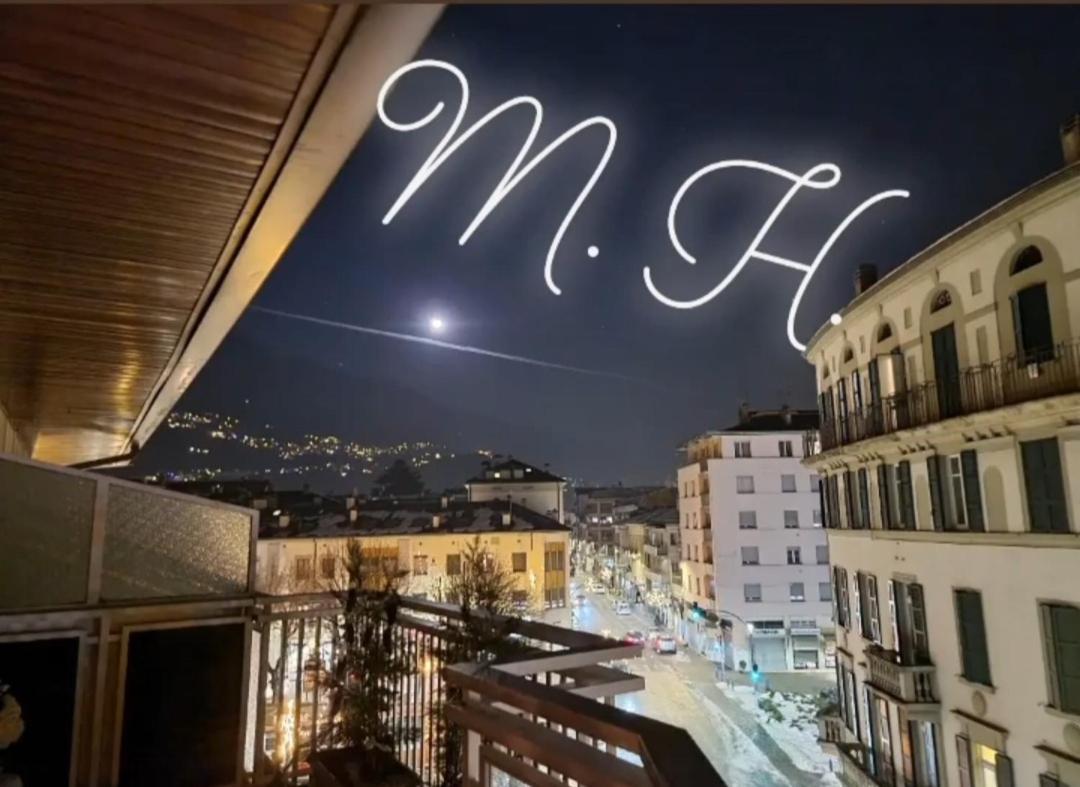Mary House Apartment Sondrio Bagian luar foto